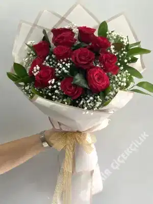 11 Kırmızı Gül Buketi